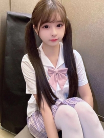 #臺中  月月 158.45.B.19歲  #小小隻 身材很不錯 胸部很Q彈