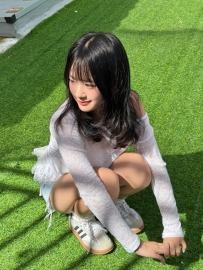 #高雄 萌萌｜158 / 44 / C / 19歲 青春學生妹，初兼帶點羞澀