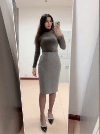 #臺南 冷豔系女老師｜禁慾表面下的野性慾望 高挑冷美人