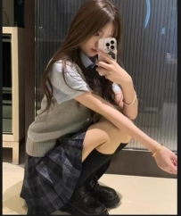 小櫻 160.45.B.18歲    甜美可愛學生妹 笑容暖心 靈動精靈