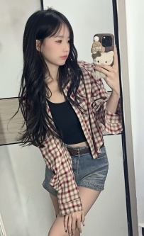 琳子 158cm 45kg C 19歲  #實踐學生妹 年輕有料的青春肉體