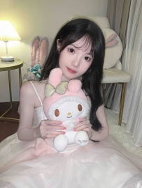 珊妮158cm 46kg B 19歲  清純學生妹  皮膚白皙嫩滑 性格俏皮