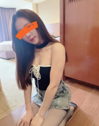 小可  159cm C+奶 23歲  淫蕩幼教老師 目前是單身