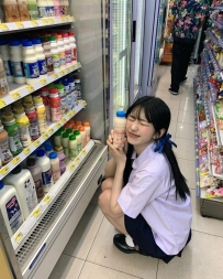 熱推貧乳小隻馬  #本人照片  曉琪 156.A+.45.19歲  全身上下都是粉粉嫩嫩的