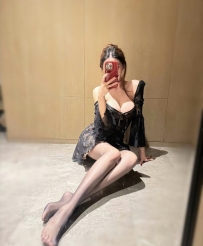 汝汝 165cm.E奶.29歲    美乳嬌妻下海補貼經濟