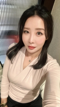 #臺北  蕾蕾   164.C+.48.36歲  性感身材 喜歡車燈 挑逗你