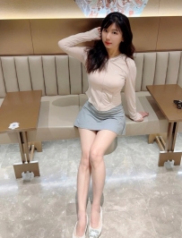 #補習老師  琳琳  160cmD奶30歲