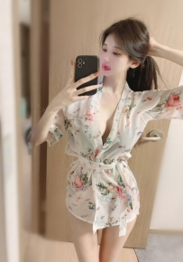 【台中】薔薔  160cm D奶 25歲   網美臉的很辣角色！超狂身材回頭率100%！