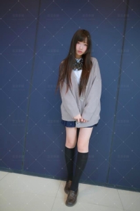 分享哥哥們這位超嫩的學生  皮膚水嫩白皙  臉蛋超卡哇伊的校花