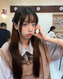 夏夏 157.B.19.44kg  提供服務：無套吹 無套做 69 LG