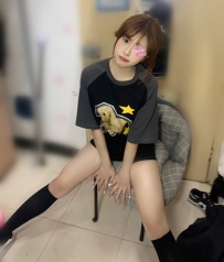 #台中  艾希    157cm Ccup 19歲  青春可愛型 活潑好動