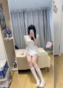 #臺北  🍄微微     160.E.46.22歲  🍄價位：12000    4節 30000