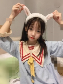 小布丁  155cm Bcup 40kg 18歲   可可愛愛 有沒有擊中你的癡漢心捏