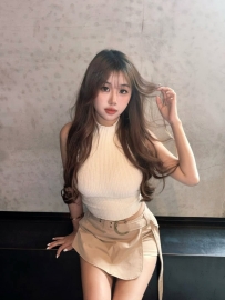 #新竹 ✨ E奶小妖精 欣吟 ✨ 📝 20歲 / 162cm / E奶 / 45kg