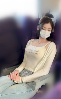 #台北  洛娜 167 D 46kg 24歲  素人下海兼職 經驗少
