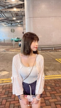 台北 💋曉曉💋 158.48.E.21歲 奶量驚人學生妹