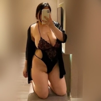 極品肉妹 165/G/75kg/26歲