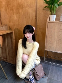 小伊 156 D 21歲 45kg 特色：卡哇伊的學妹超甜妹