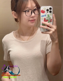 中興大學資管系   🥰 怡婷 162.49.C.22歲  🤪 戴眼鏡的書卷型女孩