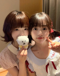 🍓 茉晚 157cm.C奶.44kg.19歲  🍓 樂潼 155cm.B奶.43kg.20歲