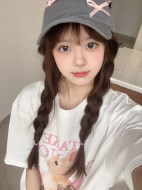 戀戀  162.46.C.22歲  #台中   性愛高手喜歡主動 挑逗哥哥們的小龜龜