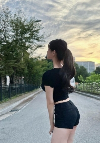 台中 ｜米妮 164cm｜48kg｜Ecup｜23歲 ｜豐滿美胸｜性感臀部