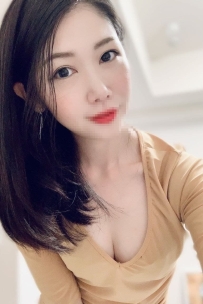 #台南  凱莉 164cm 48kg E 26歲   膚白服務互動佳。犀利人妻      性感成熟熱情
