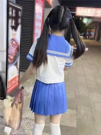 小伊 150.B奶.40kg.18歲  #幼齒蘿莉特輯  身材嬌小纖細